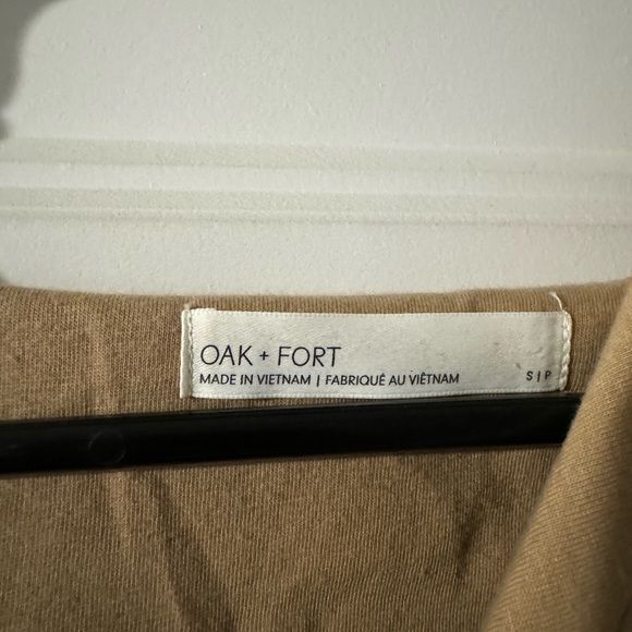 Off the shoulder sweater - Picture 2 of 2